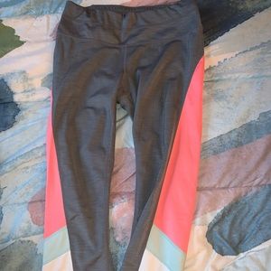 Athleta cropped leggings